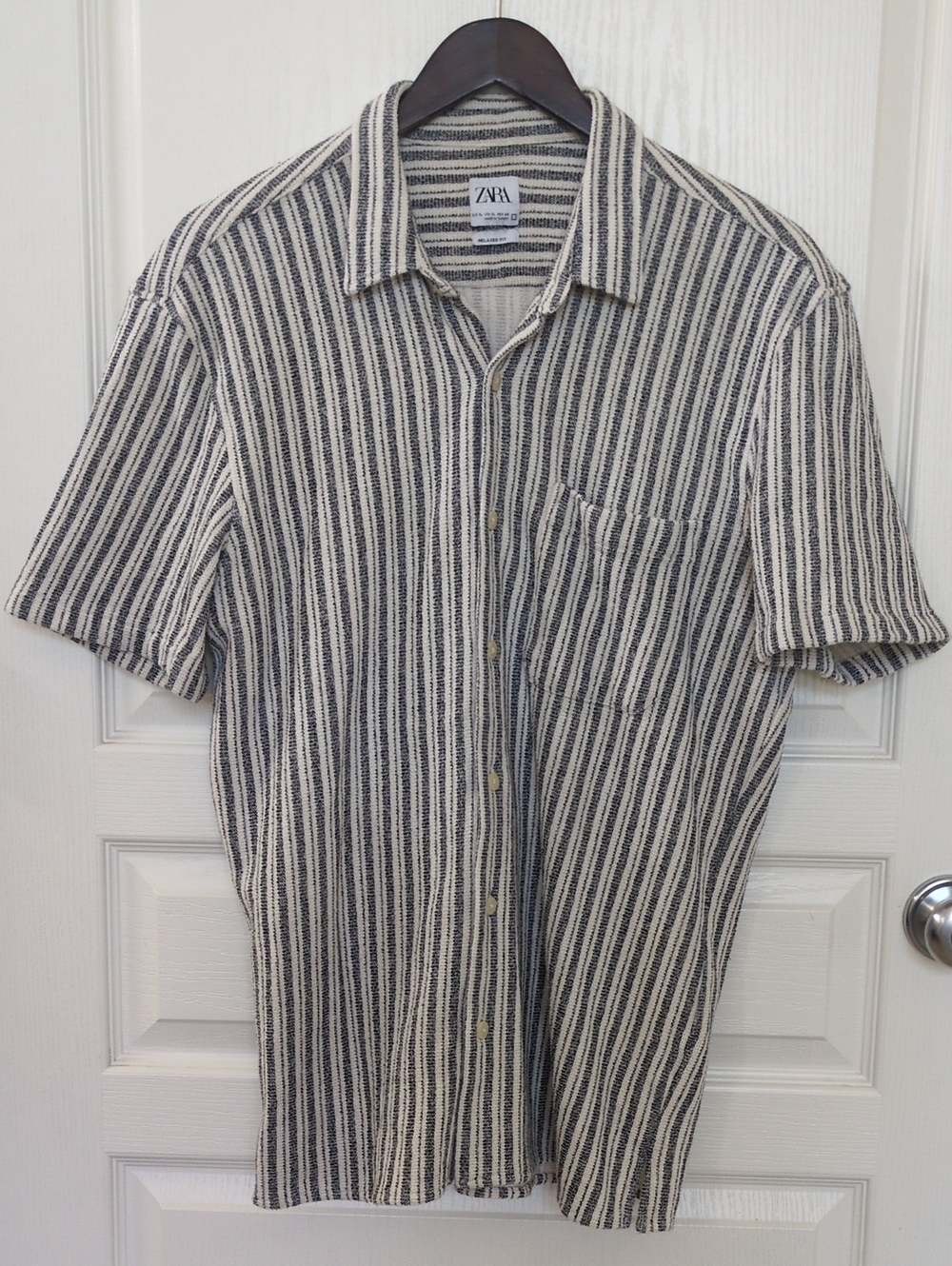 ZARA Men's Vertical Stripe Knit Short-Sleeve Button Down Shirt